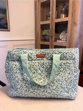 Quilted Floral Tote Bag - Light Blue/Green